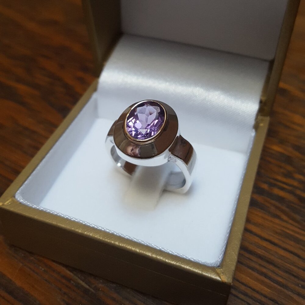 Boma Vintage Mid 90's Purple Amethyst Silver and Gold Rimmed Modern Ring